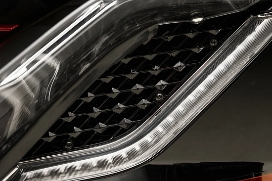 TWINART Lighted Radiator Grill Panels '18-up Goldwing - Image 6