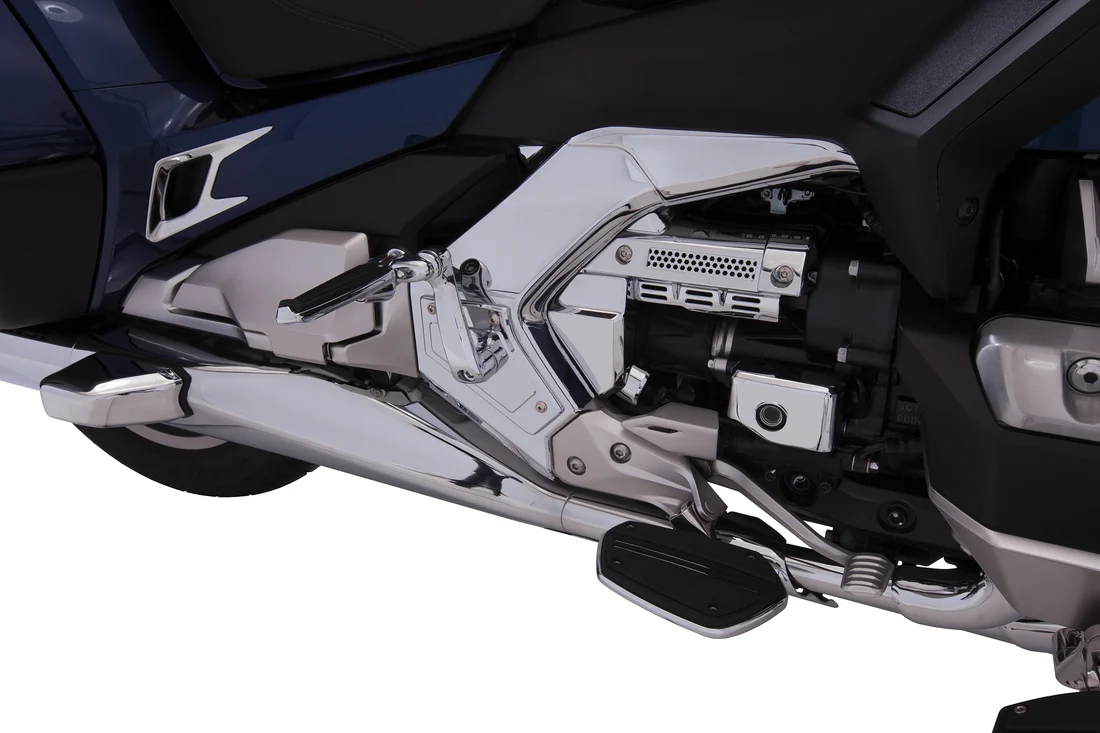 CHROME Engine Cover Set for '18-UP DCT - Image 3